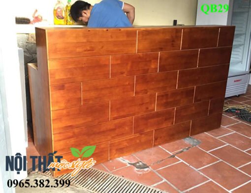 Quầy bar QB29 sản xuất bằng chất liệu gỗ thông giảm chi phí đầu tư