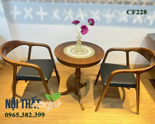 Thiết kế bàn ghế mềm mại- uyển chuyển chuẩn phong cách Châu Âu đó chính là mẫu bàn ghế cafe CF228